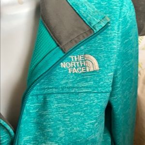 Women’s North Face jacket